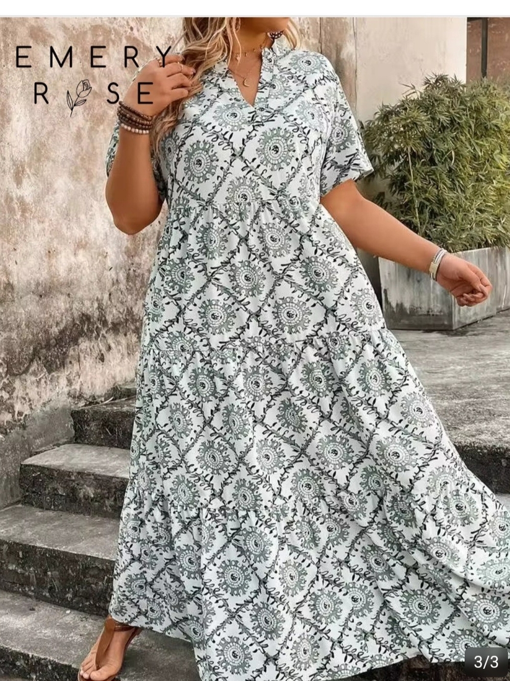 Emery Rose Sage Printed Tiered Maxi Dress